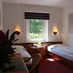 Au- Gut 3*