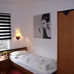 Au- Gut Ξενοδοχείο