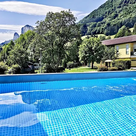 Au- Gut 3*