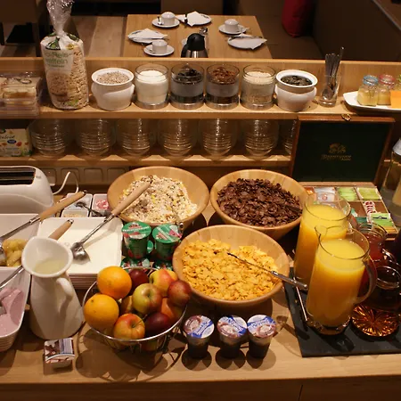 Au- Gut Hotel 3*