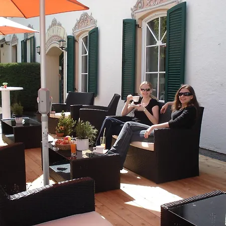 Hotel Au- Gut 3*