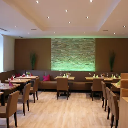 Hotel Au- Gut 3*