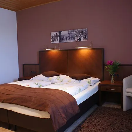 Au- Gut Hallein