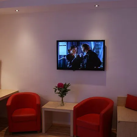 Hotel Au- Gut 3*