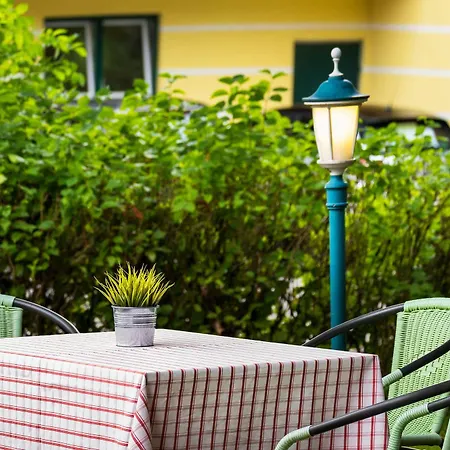Hotel Au- Gut 3*