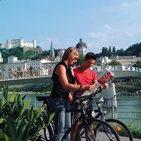 ホテル Au- Gut 3*