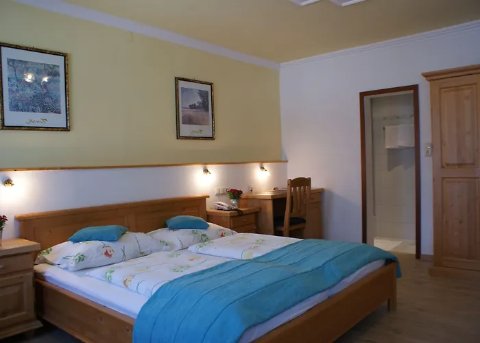Au- Gut Otel