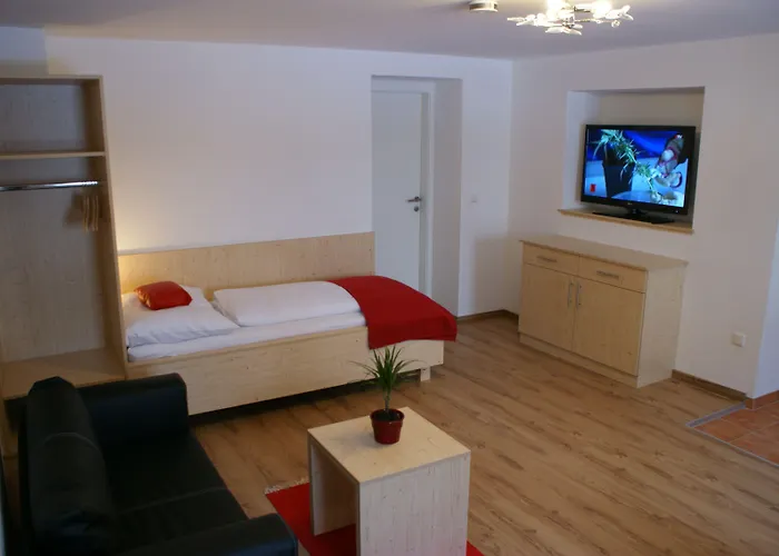 Au- Gut Otel